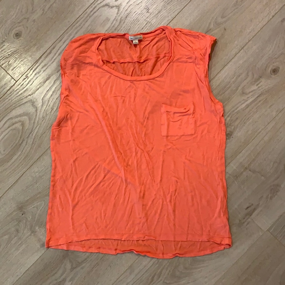 Gap Rayon Sleeveless T-shirt Sz L (Pink Salmon Colour)